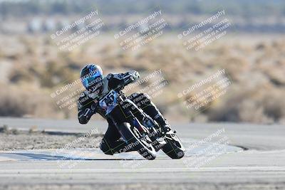 media/Dec-07-2025-CVMA (Sun) [[3e7d2de5dc]]/Race 12- Formula 40 MW and LW/